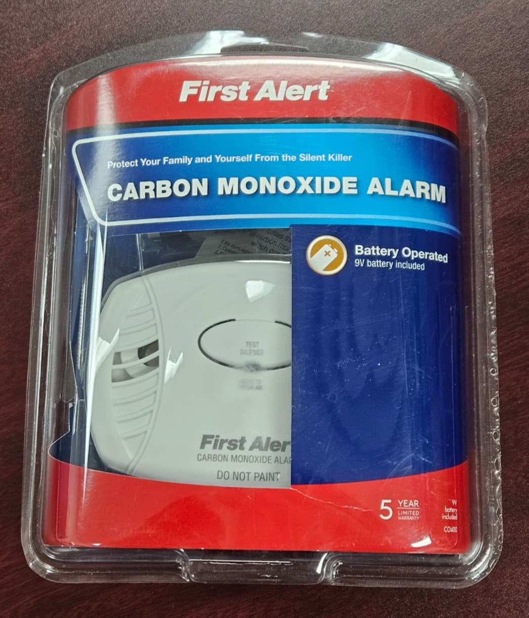First Alert CO Carbon Monoxide Alarm CO400 Battery Operated 9V (included) 2016