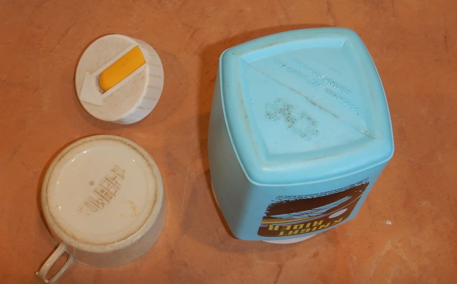 ORIGINAL 1983 THERMOS BRAND - KNIGHT RIDER PLASTIC THERMOS 6