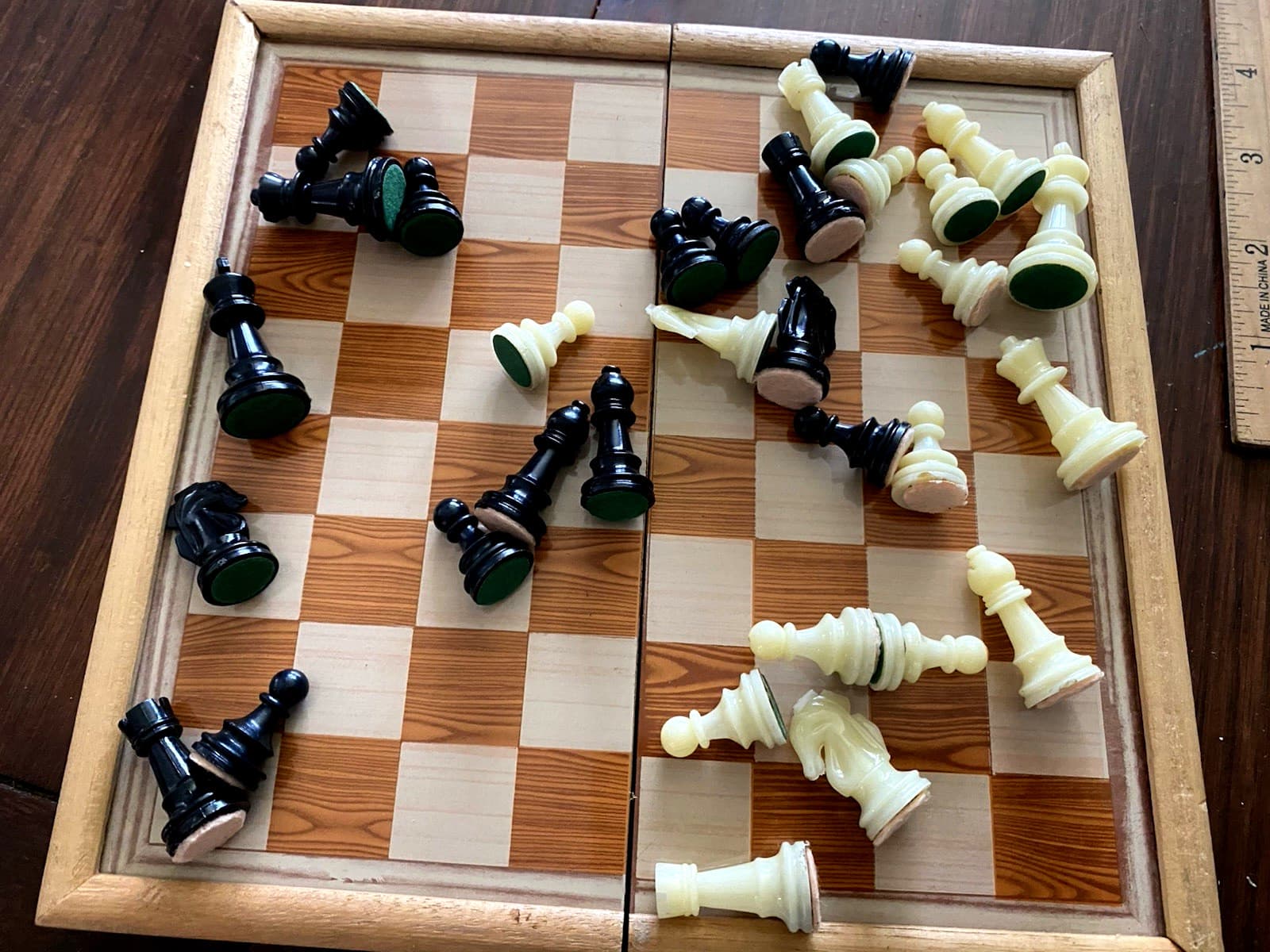 Vintage Folding Chess Set Portable Travel Wood Case Magnetic 8"x8" Complete 6