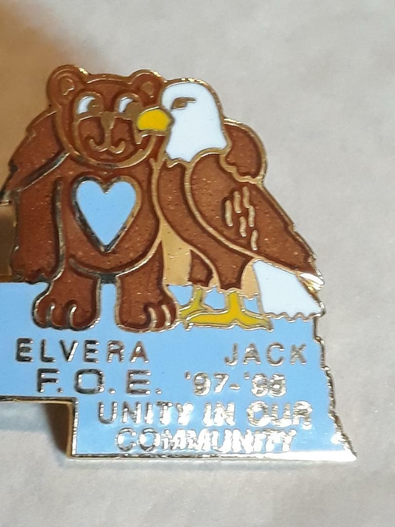 Vtg 1997-98 FOE Fraternal Order of Eagles Elvera Jack Pin Eagle Bear ~Ships FREE 2