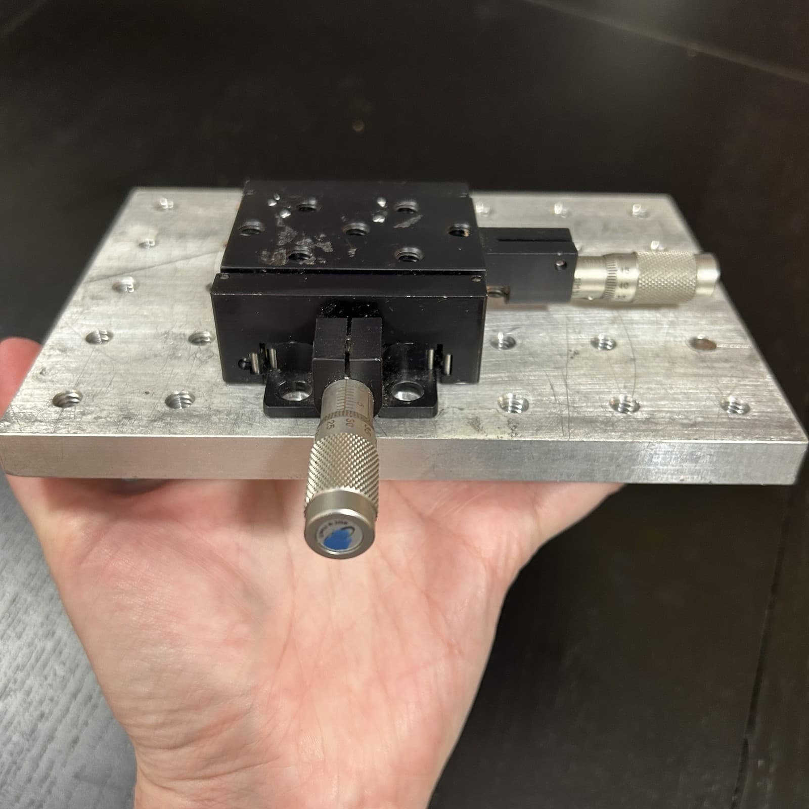 Newport 460A Series Manual Translation Stage Micrometer Drive Optical Mount