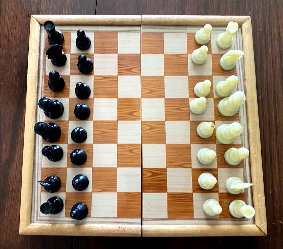 Vintage Folding Chess Set Portable Travel Wood Case Magnetic 8"x8" Complete 5