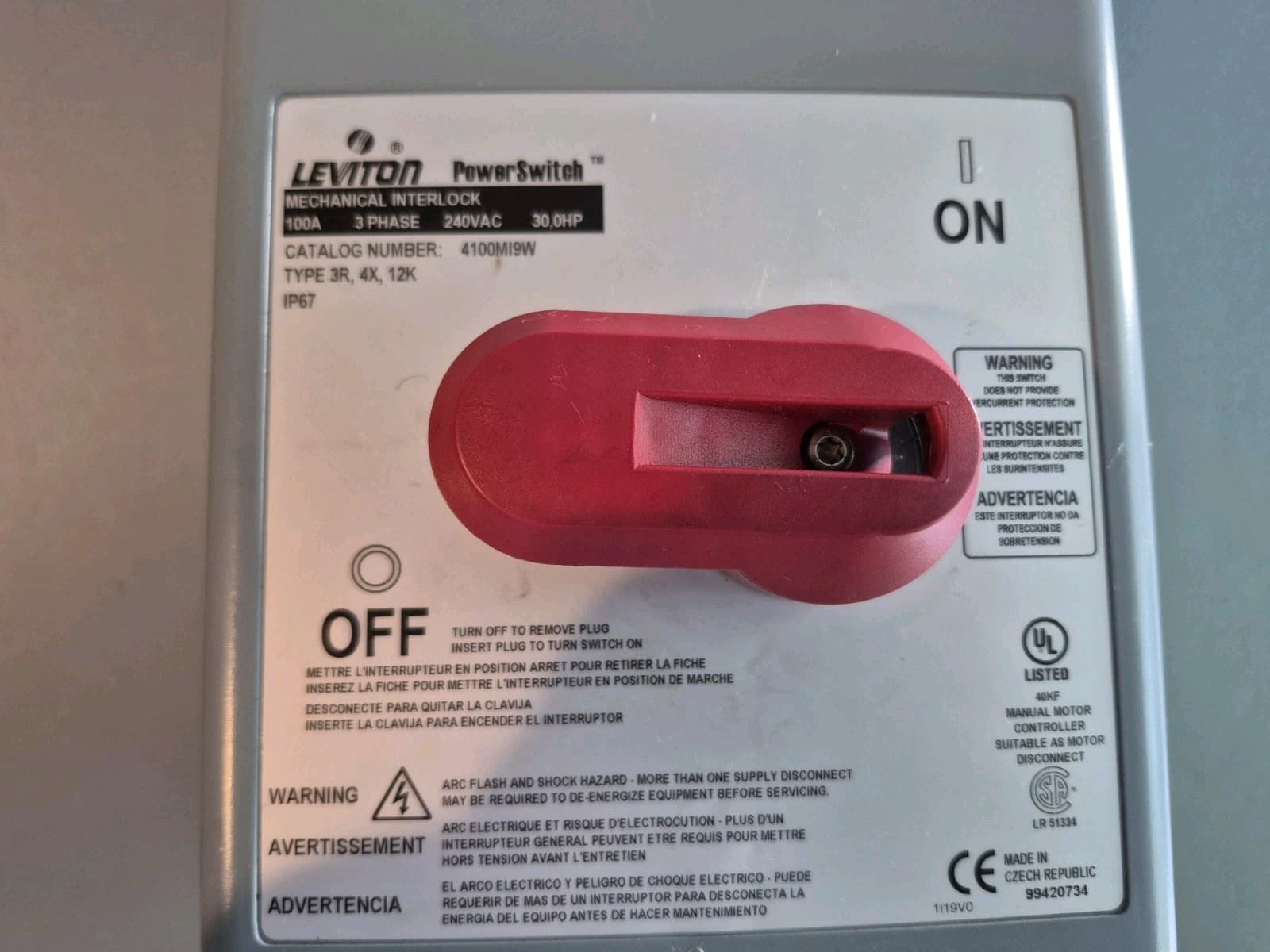 LEVITON 4100MI9W 100-Amp Circuit-Lock Mechanical Interlock 250V 3 Phase 3W4P 2