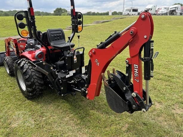 2024 RURAL KING RK25H Tractor Loader Backhoe 4