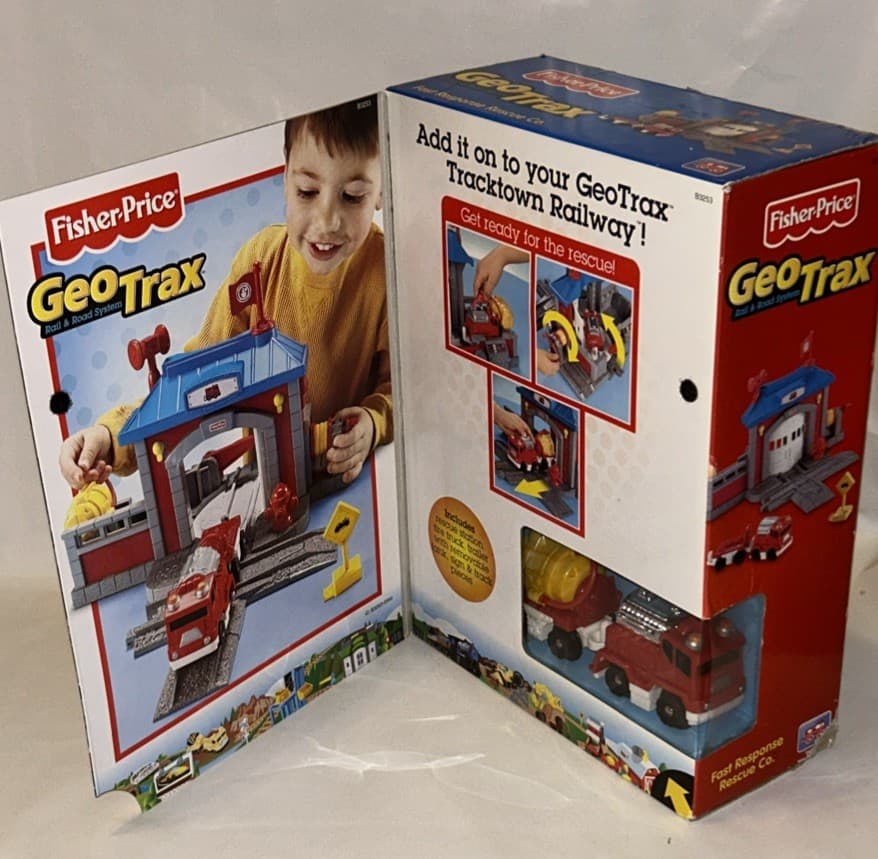 New In Box Fisher Price GeoTrax Fast Response Rescue Co. Fire Station Train Set 3