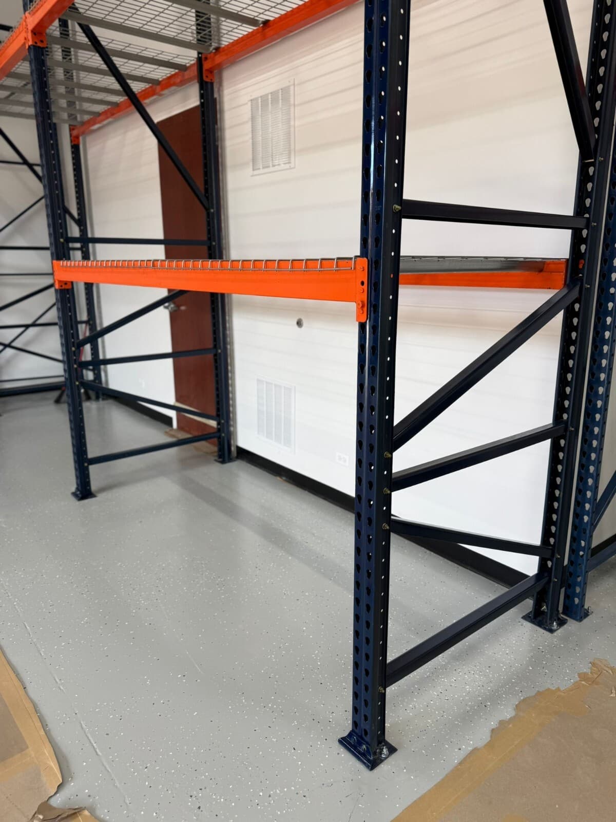 Interlake 10' x 42" Teardrop Pallet Racking Upright Blue Industrial Shelving 4