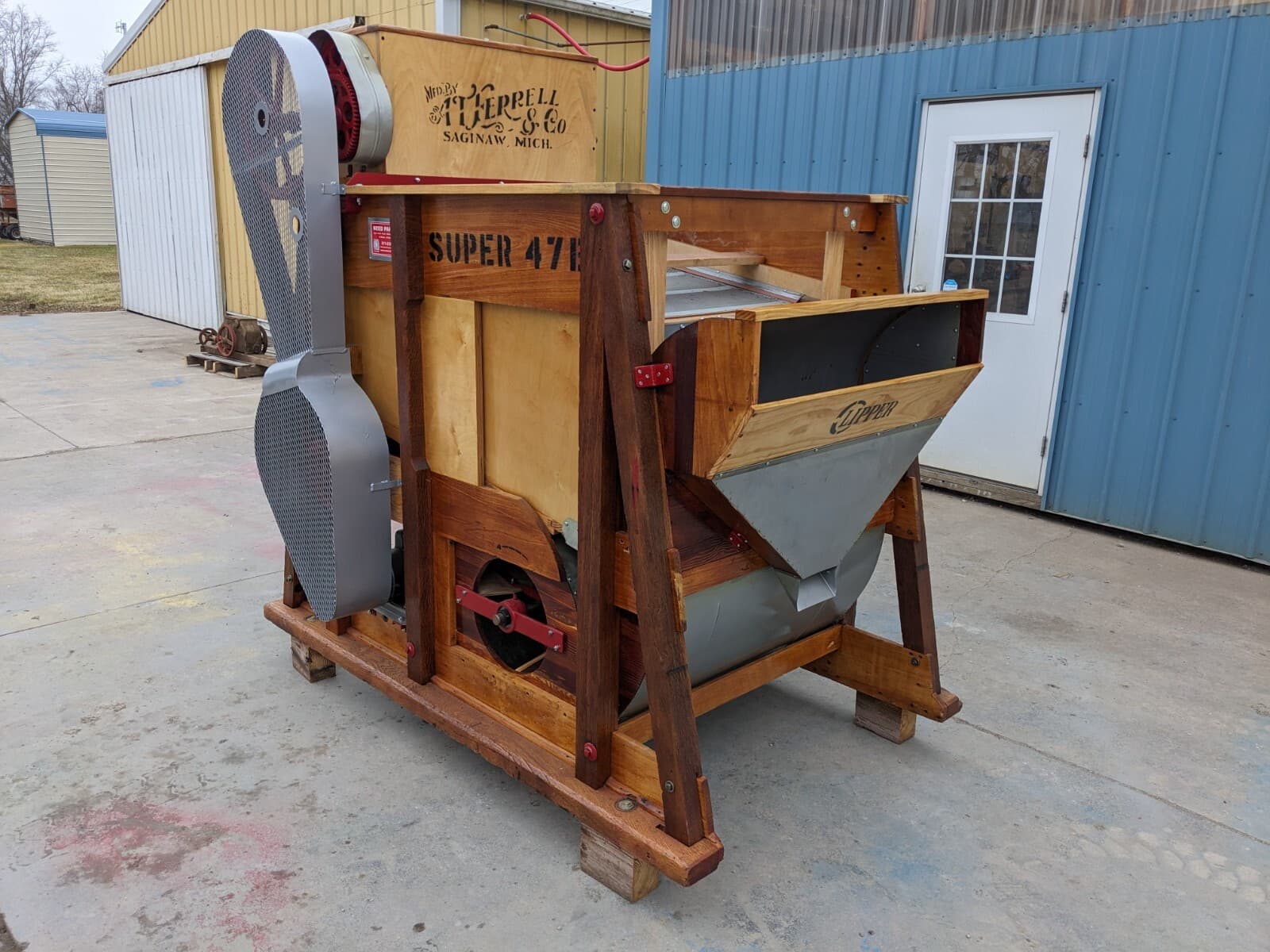 Clipper Seed & Grain Cleaner (Fanning Mill) Super 47 Seed Separator 5