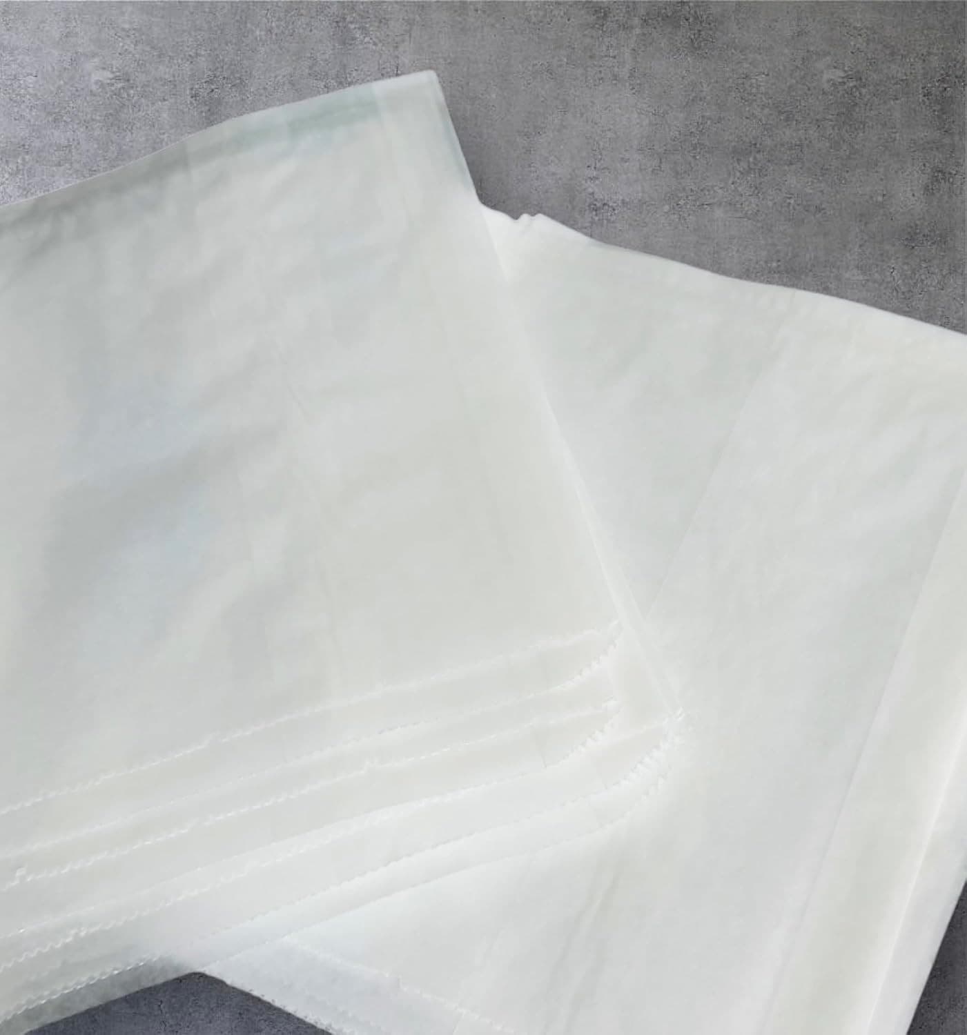 The Baker Celebrations 100 Pack White Wet Waxed Sandwich Bags One Size,  6