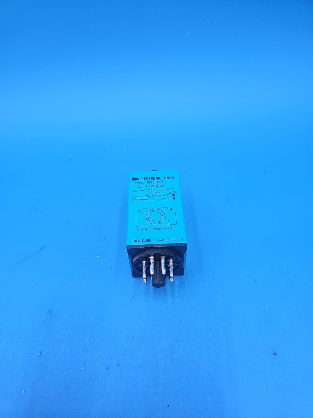 Idec RTE-P11 Electronic Timer 120 VAC 10 Amp 8 PIN Terminal 