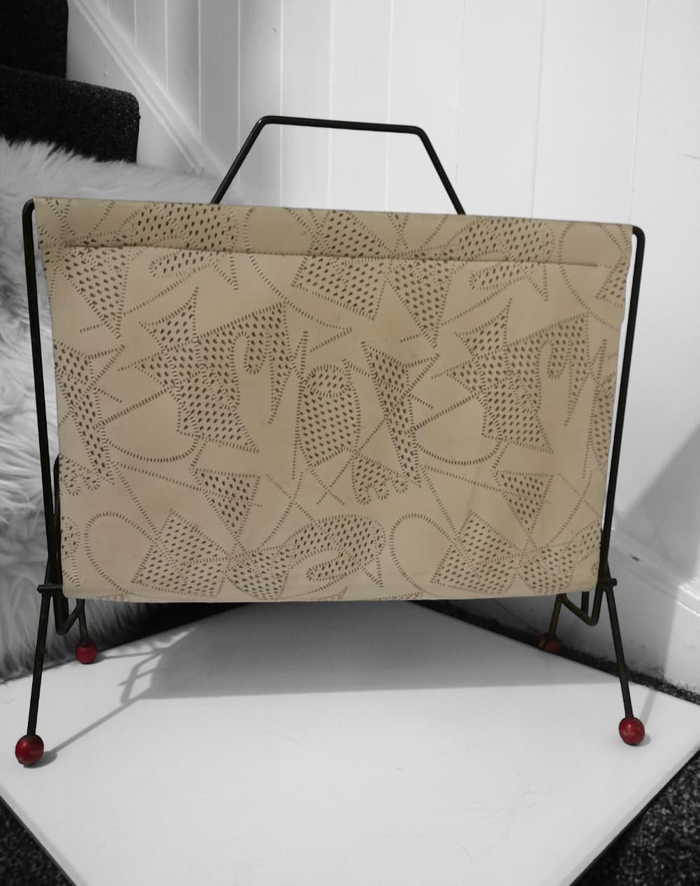 1960's Cream Magazine Rack Tooled Leather Red Atomic Feet Black Metal 2