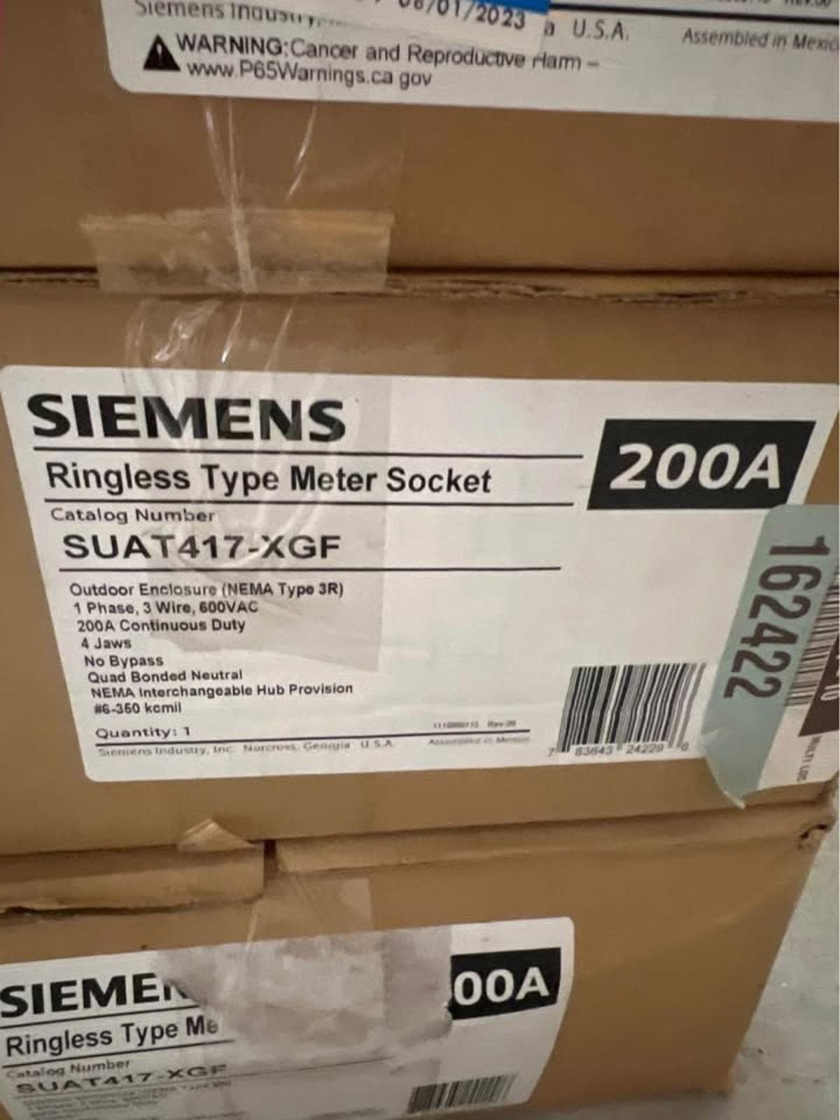 Siemens SUAT417-XGF 600 VAC 200 Amp 1-Phase 3-Wire 4-Jaw 1-Position 3