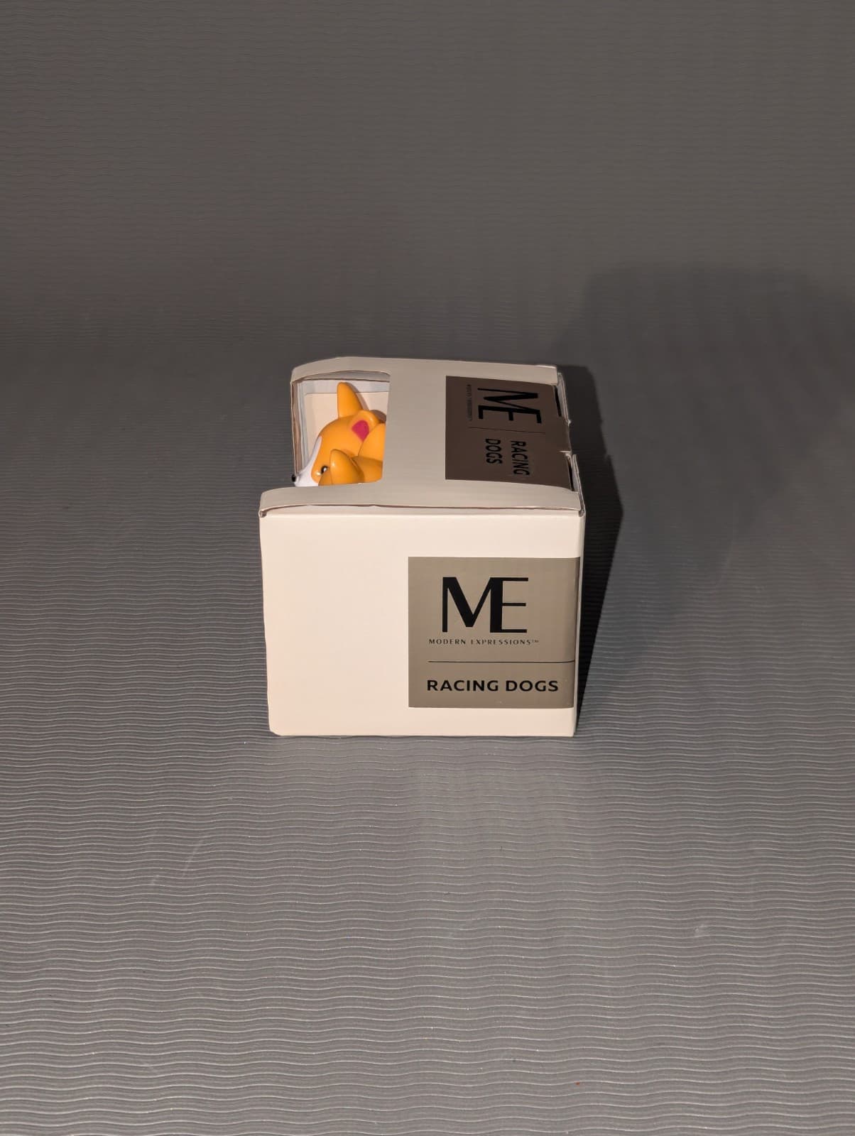 Modern Expressions ME Pembroke Welsh Corgi Racing Dogs Wind Up Pups 2