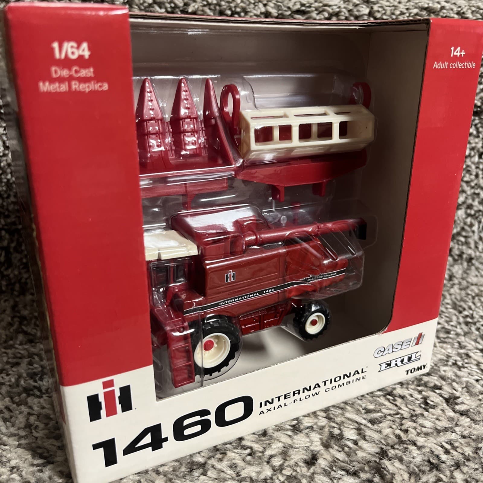 2025 ERTL 1:64 International Harvester Axial Flow 1460 Combine Diecast NEW!! 3