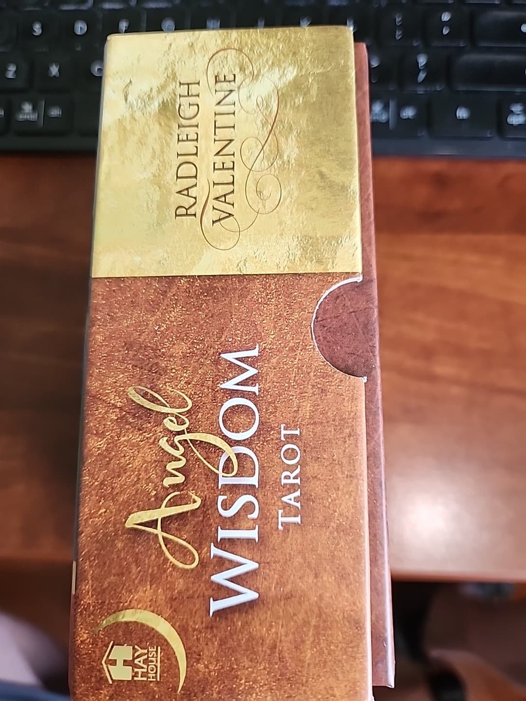 Angel Wisdom Tarot 78 Card Deck and Guidebook Radleigh Valentine 2