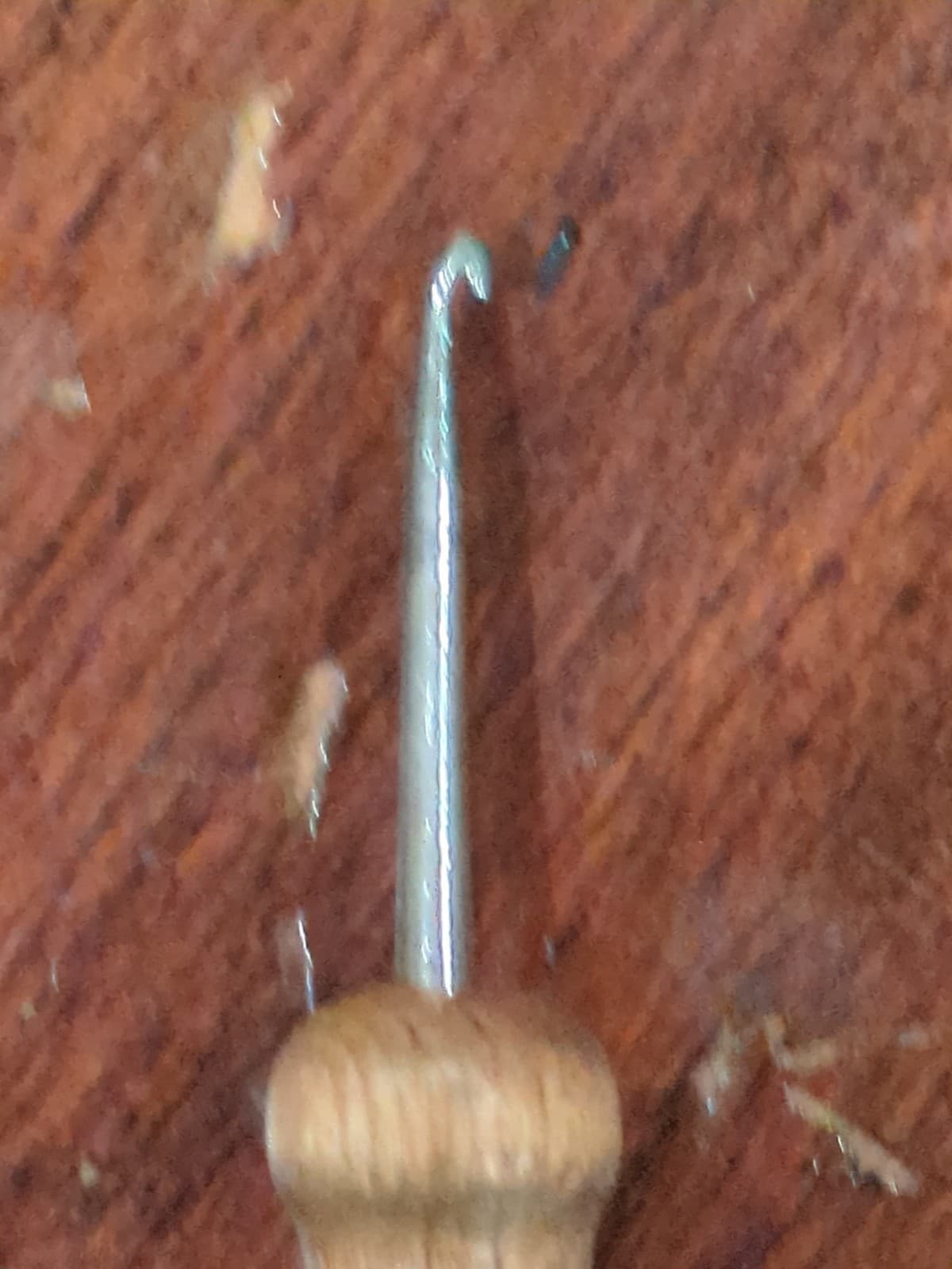 Vintage  Curved Rug Hooking Tool, Wood Handle in great Condition! 2