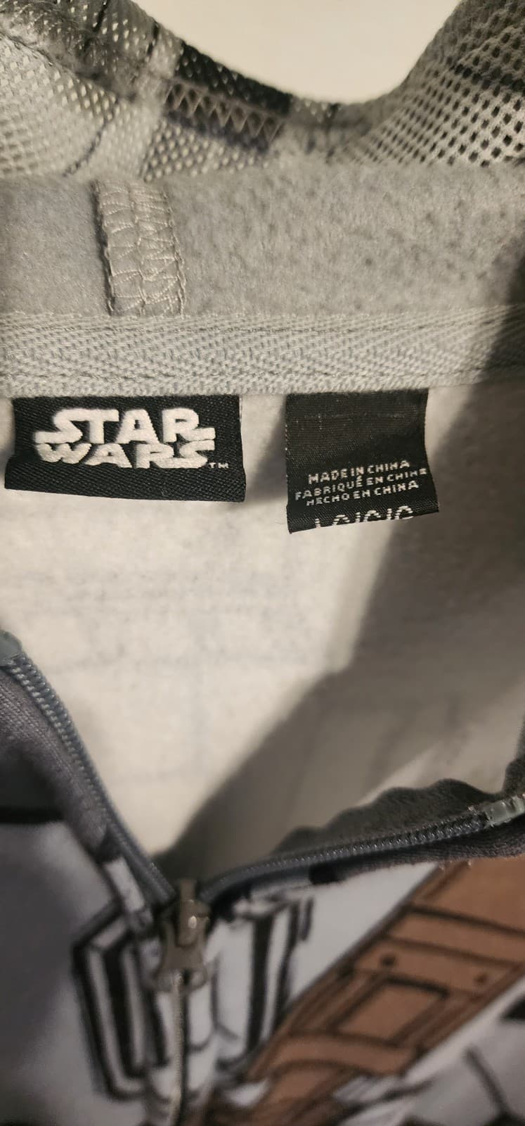 STAR WARS Mandalorian Mens Hoodie Sweatshirt Hood Mask Full Zip Up Jacket Size L 5