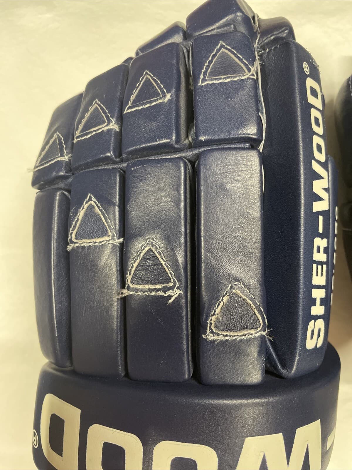 VINTAGE 1997 SHER-WOOD PLATINUM SP-5060 NAVY PROFESSIONAL HOCKEY GLOVES 14.5" 6