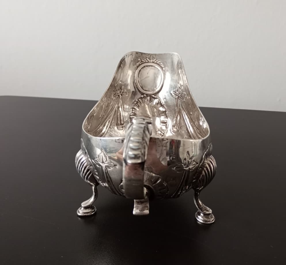 1897 - Victorian - IRISH Solid Silver - Sauce Boat - DUBLIN 1897 3