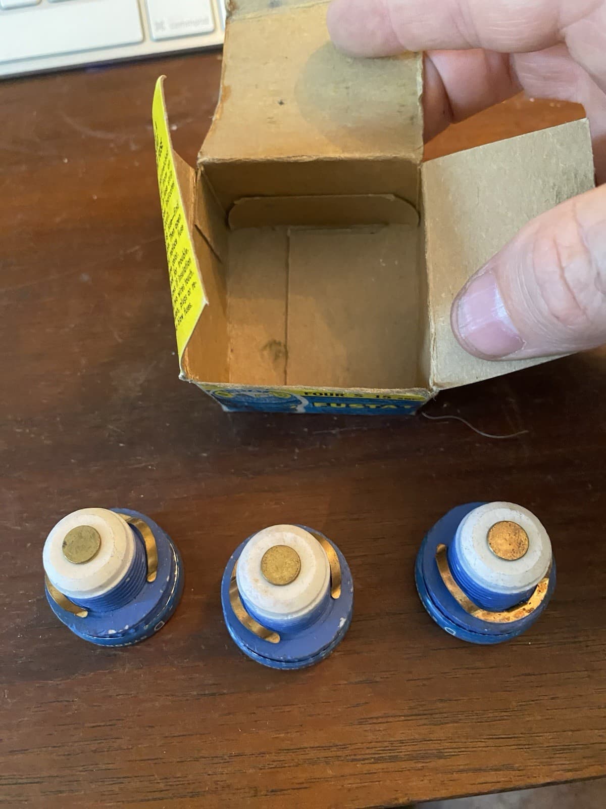 1 Box of Buss Fustat Type S Amp S 15 Amp Time Delay - 3 Fuses 6