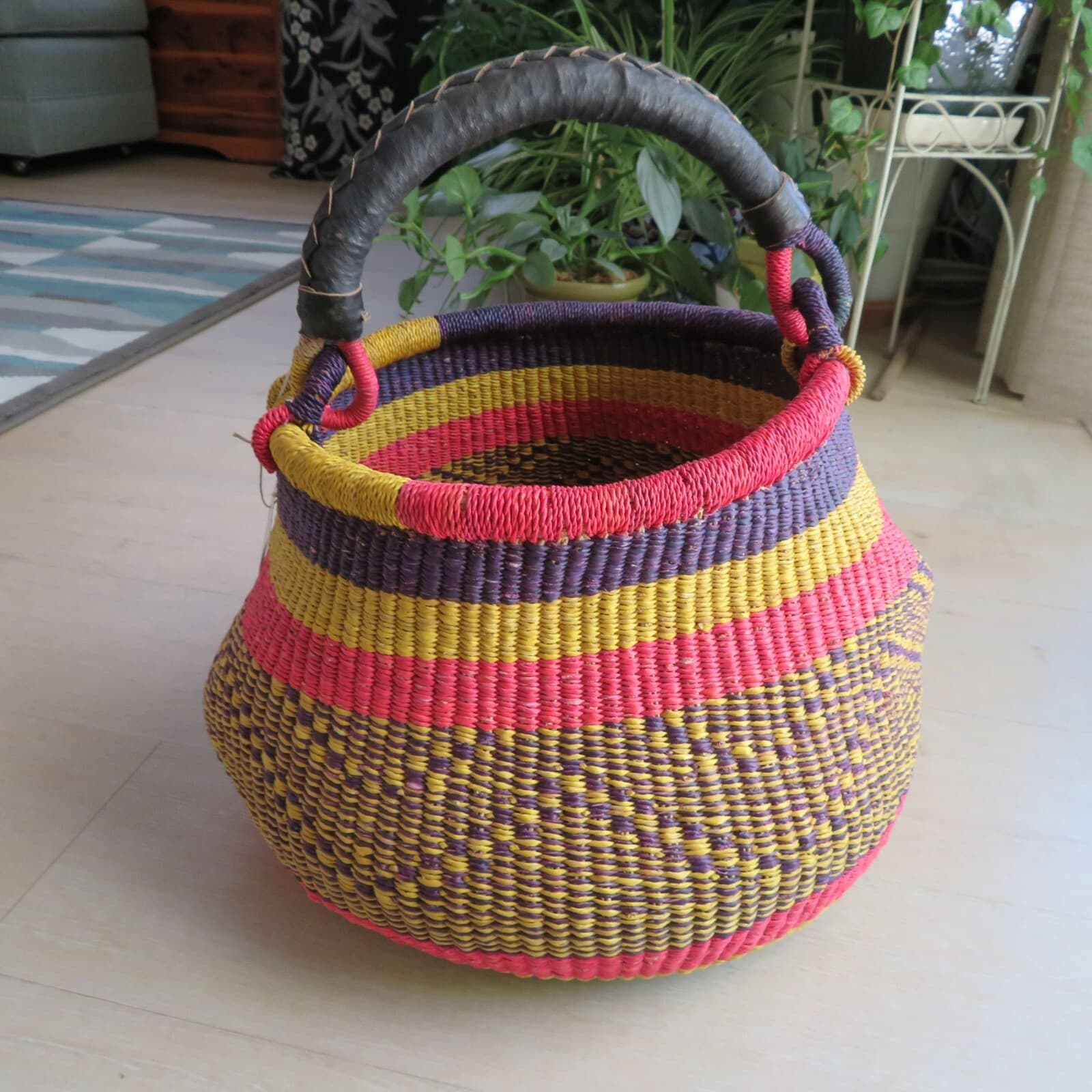 Handmade NEW Ghana Bolga Market Basket with Leather Handle Large Round 4