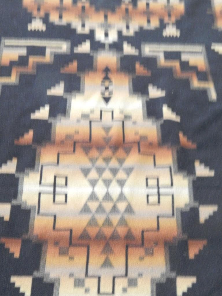 VINTAGE BEAVER STATE PENDLETON TRADE BLANKET RARE BLACK BACKGRND INDIAN WESTERN 3