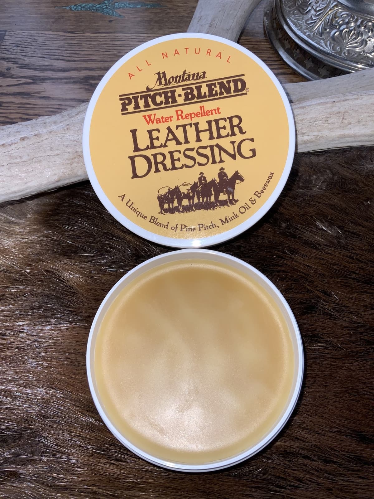 Montana Pitch Blend Leather Conditioner Paste, Boot cream, 4 Ounce Container! 2