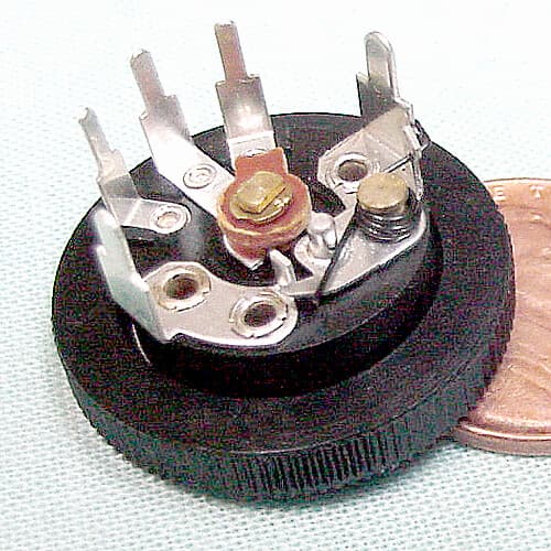 (10) 10K Ohm Audio Pots w/ On-Off Switch and Knob 3