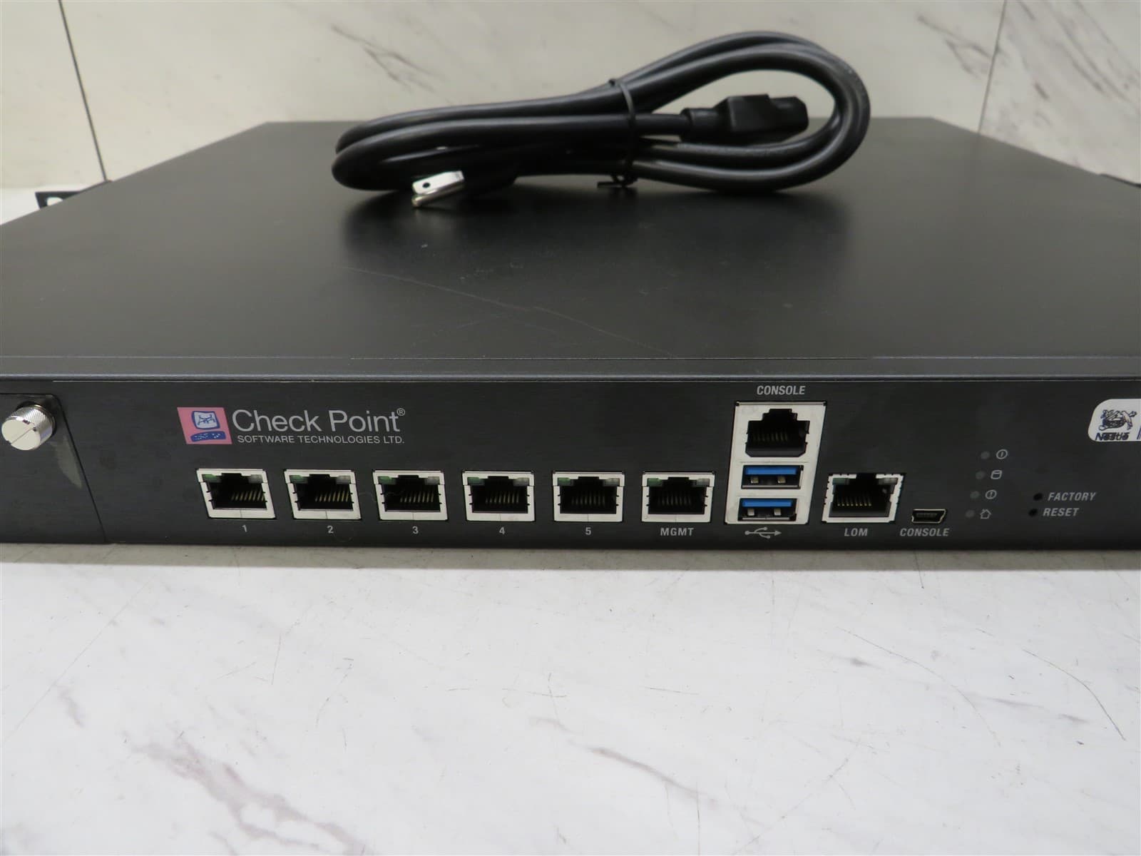 Check Point 5200 PB-20 Firewall Network Appliance 2