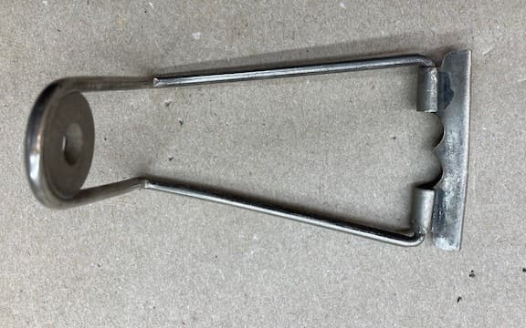 vintage  archtop  guitar   vintage  metal tailpiece  parlor guitar ?  Odd style 2