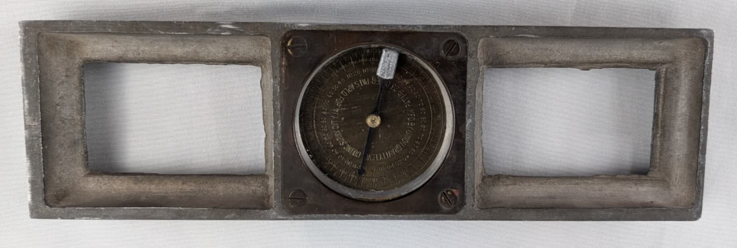 Union Gravity 12 Inch Inclinometer Level Rare Vintage 5