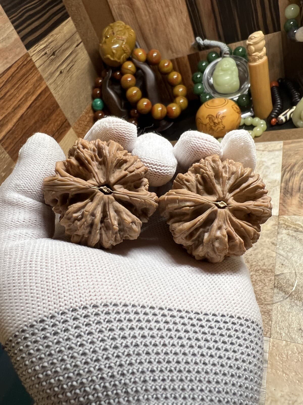 Pair of  Match Chinese Health Walnut 46×44×41mm 精配文玩核桃～平谷暴雪 6