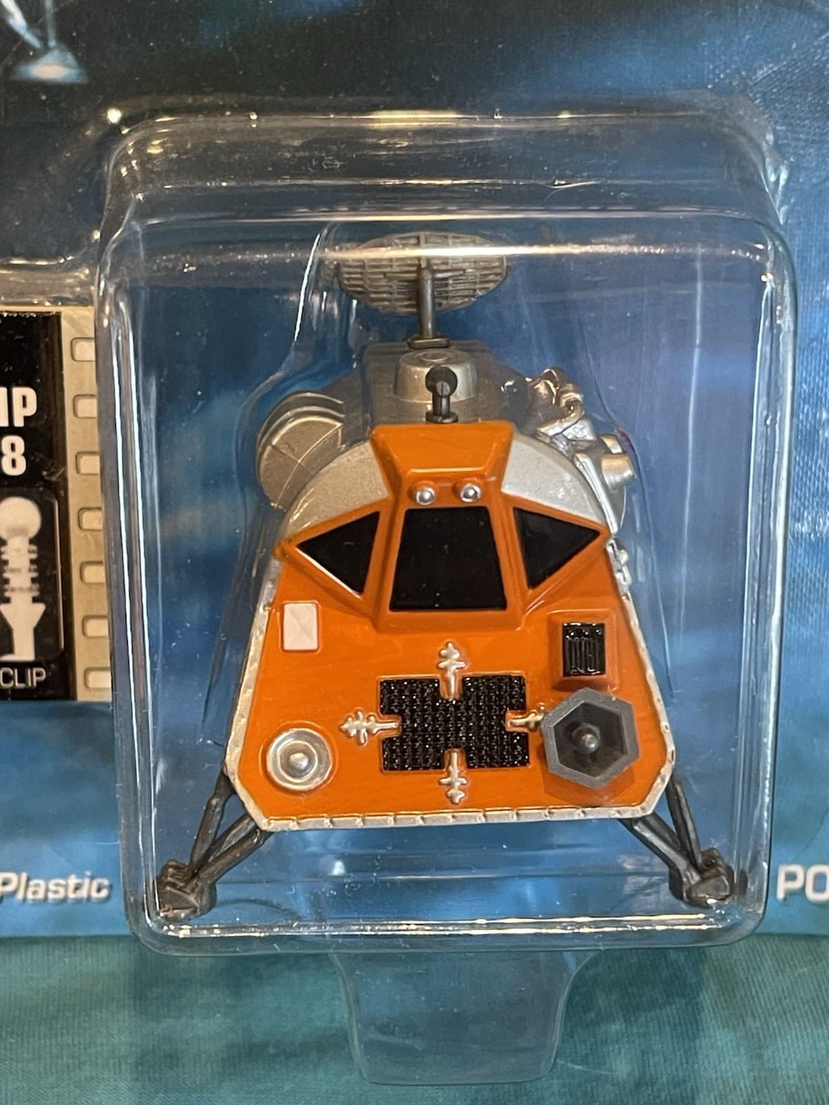 Johnny Lightning Lost in Space 1998 Action Figure Space Pod Clip #41 MOC  3