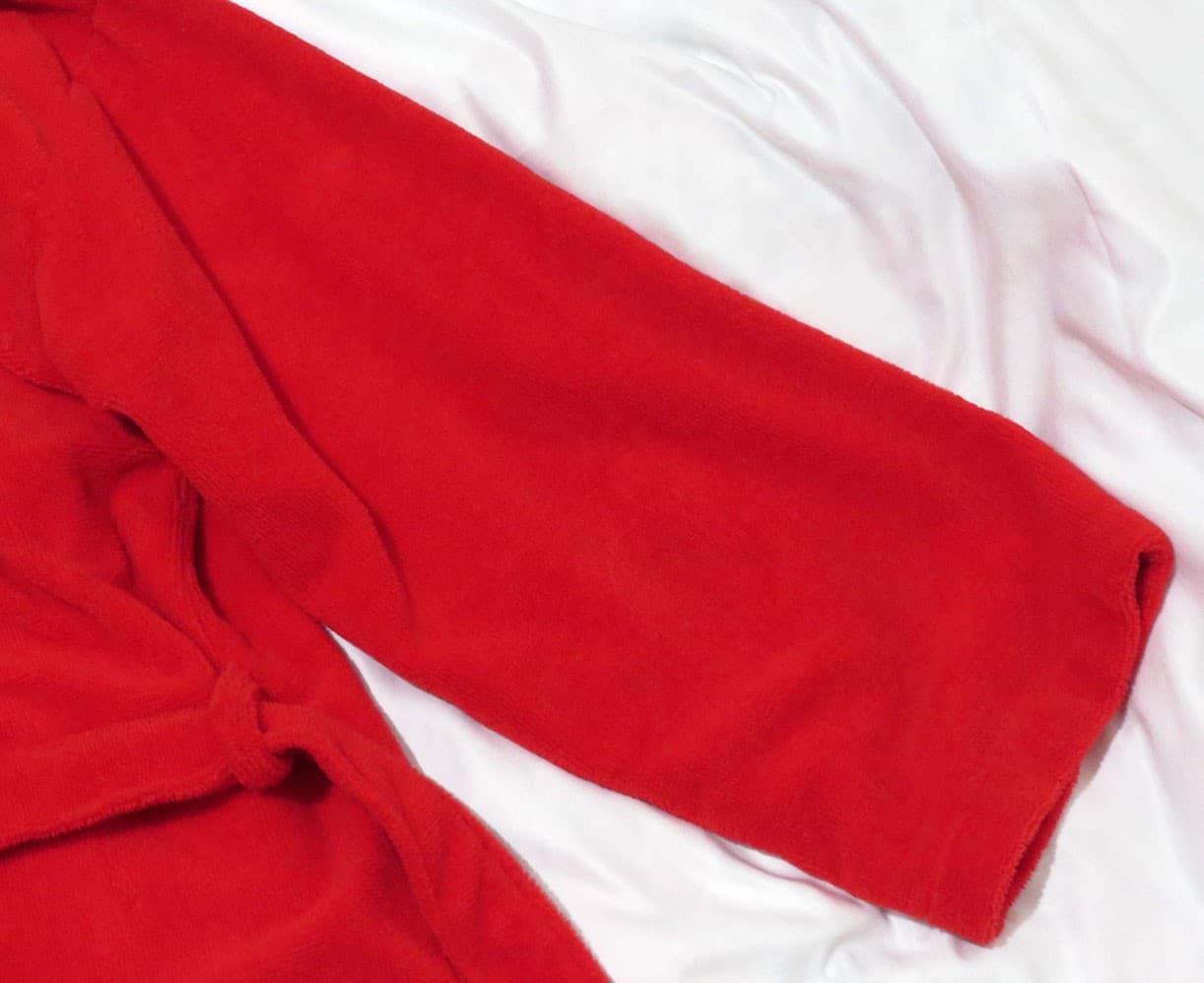 Sonic the Hedgehog 3 Movie Cast & Crew Red Embroidered Robe Size Small/Medium 3