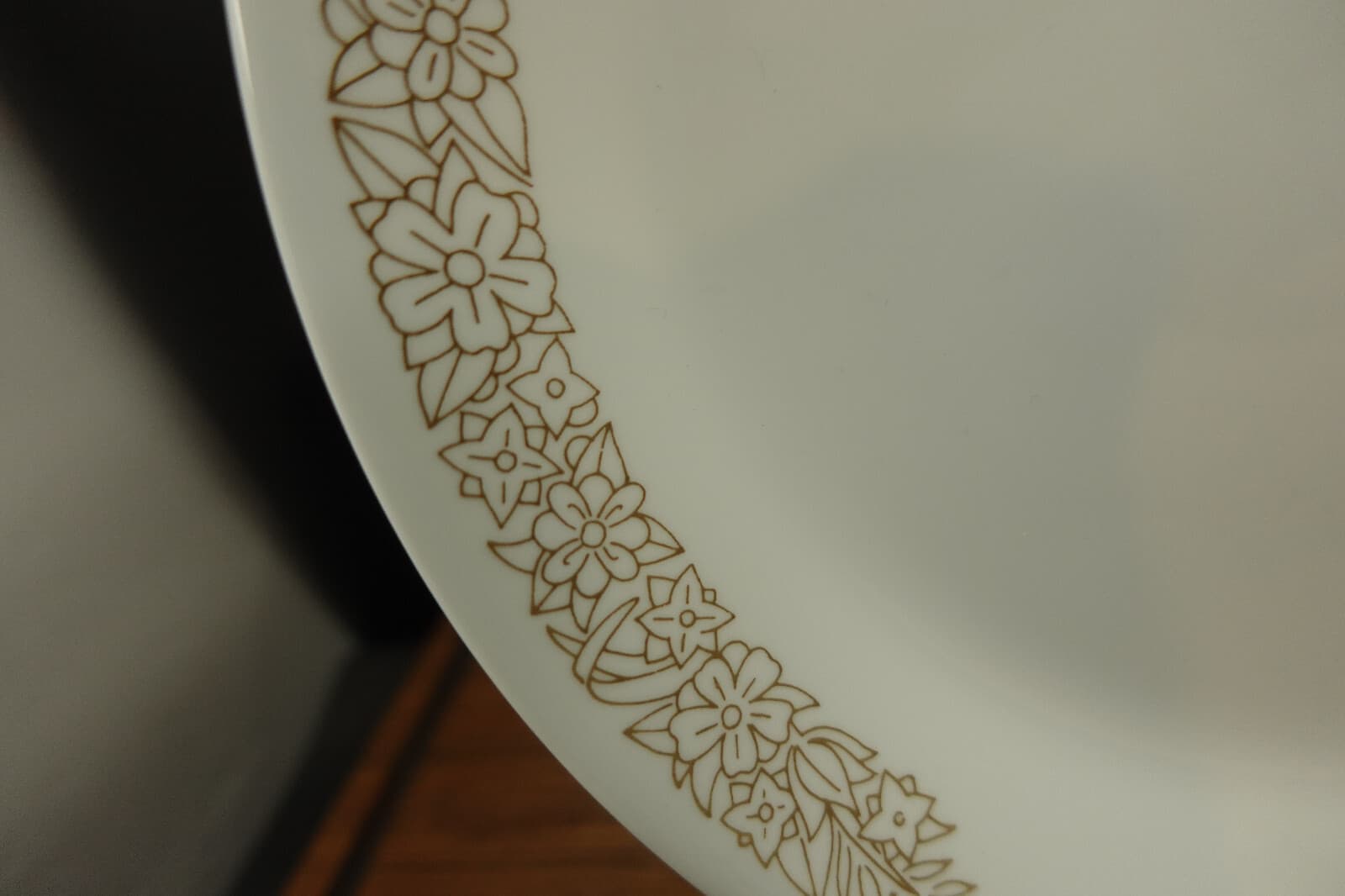 Corelle 12" X 10" Oval Platter Woodland Brown 3