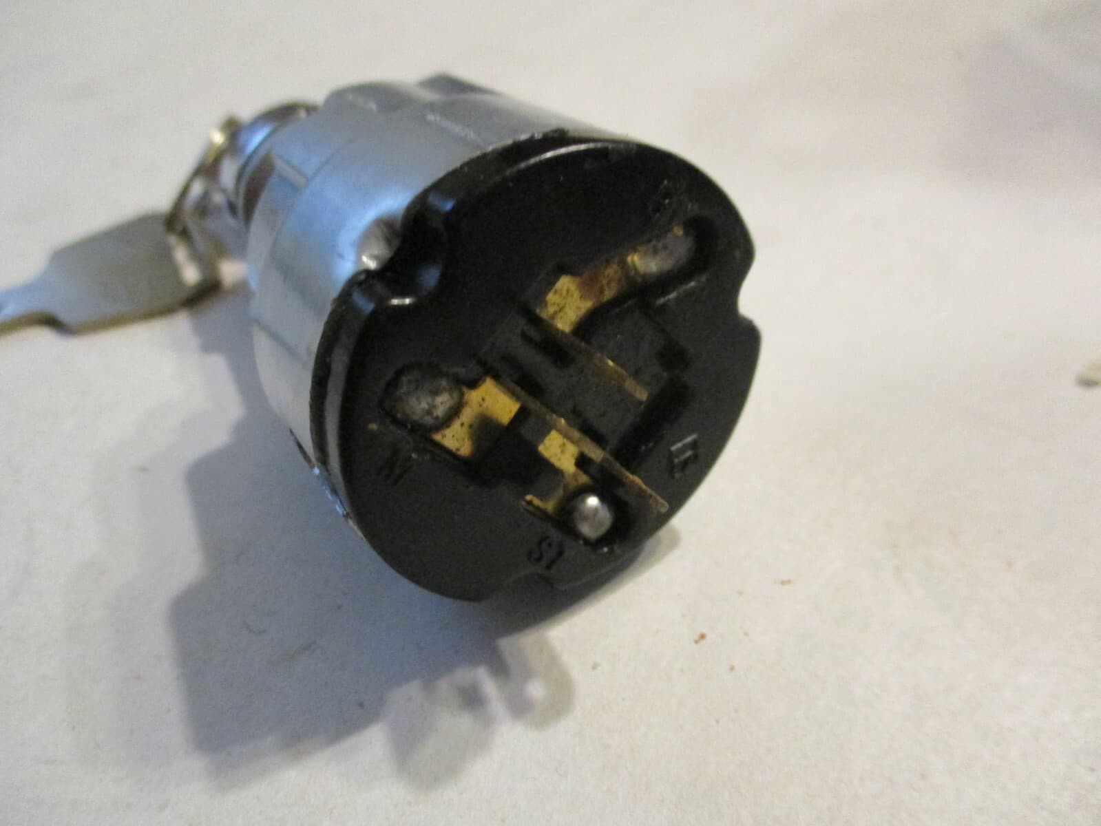 NEW KEYED SWITCH ON OFF SWITCH  2