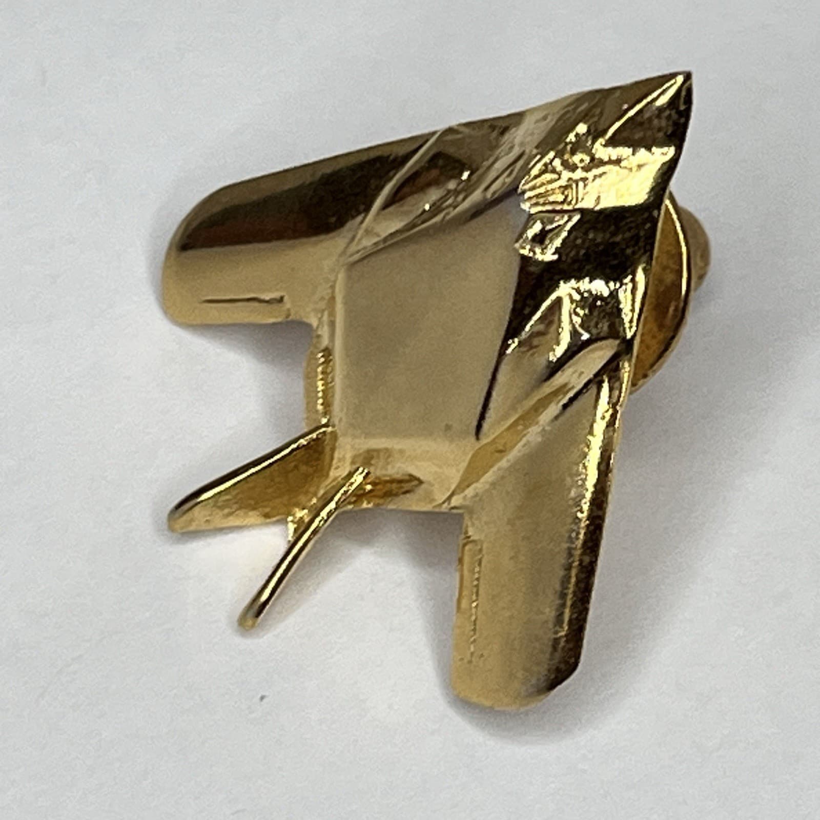 Lockheed Martin Skunk Works F117A Stealth Fighter Pin Goldstone SLX