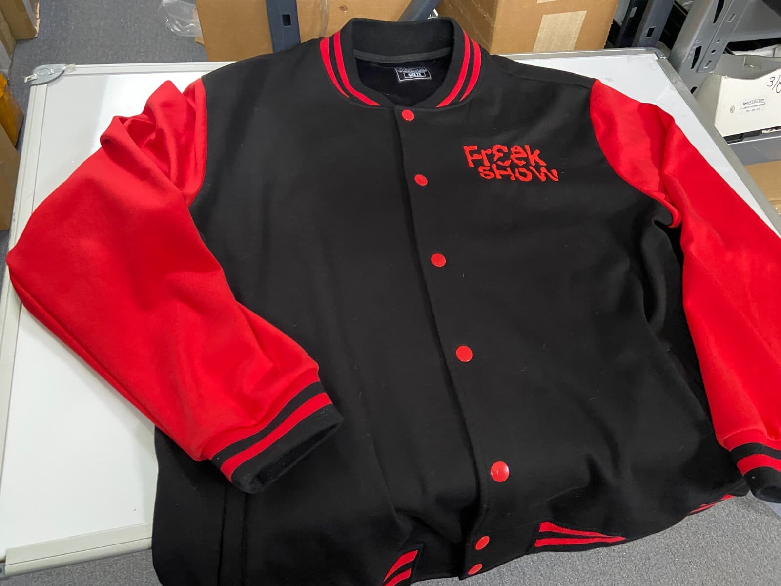 RARE RED BLACK NEW TWIZTID FREEK SHOW BUTTON  UP JACKET MNE 2XL