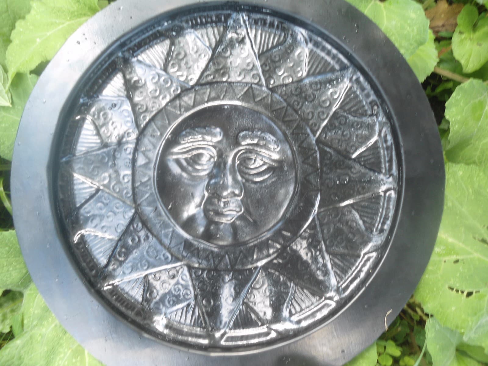 Sun plaque mold concrete plaster casting garden mould 9.75" x 1/2" thick 3