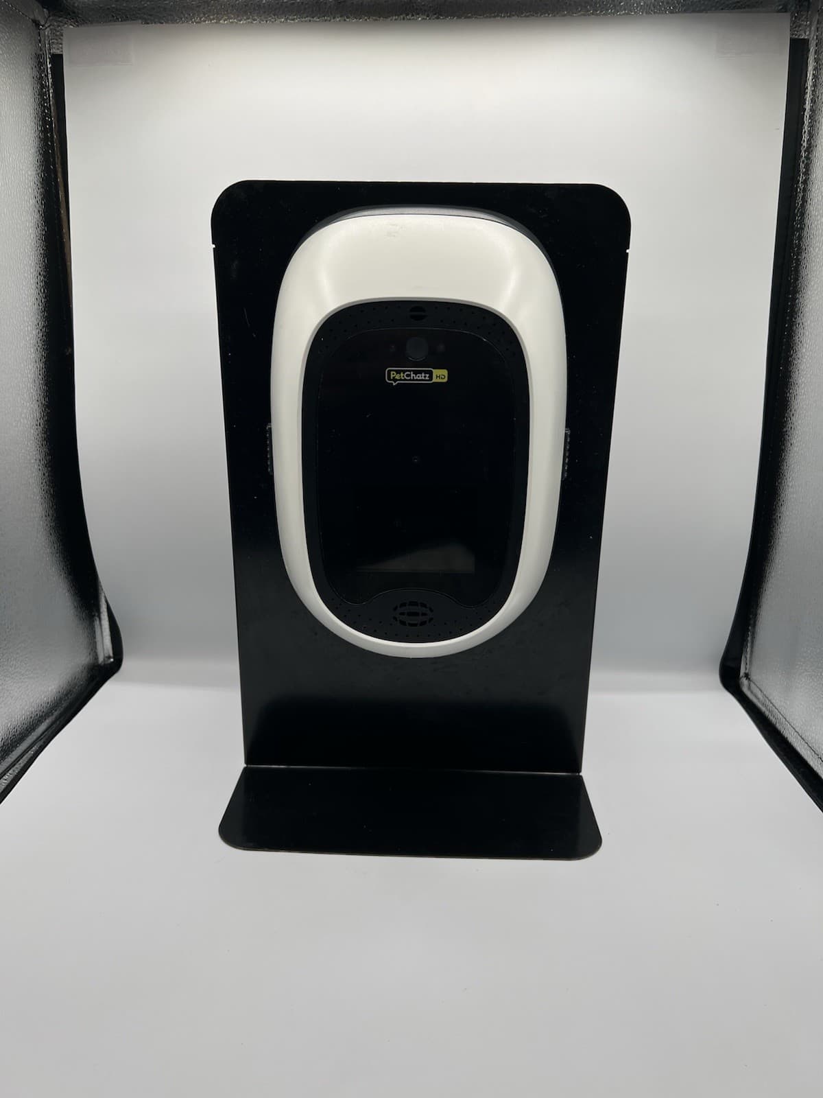 Pet Chatz Two-Way Premium Audio/ Video Pet Treat Camera WORKS