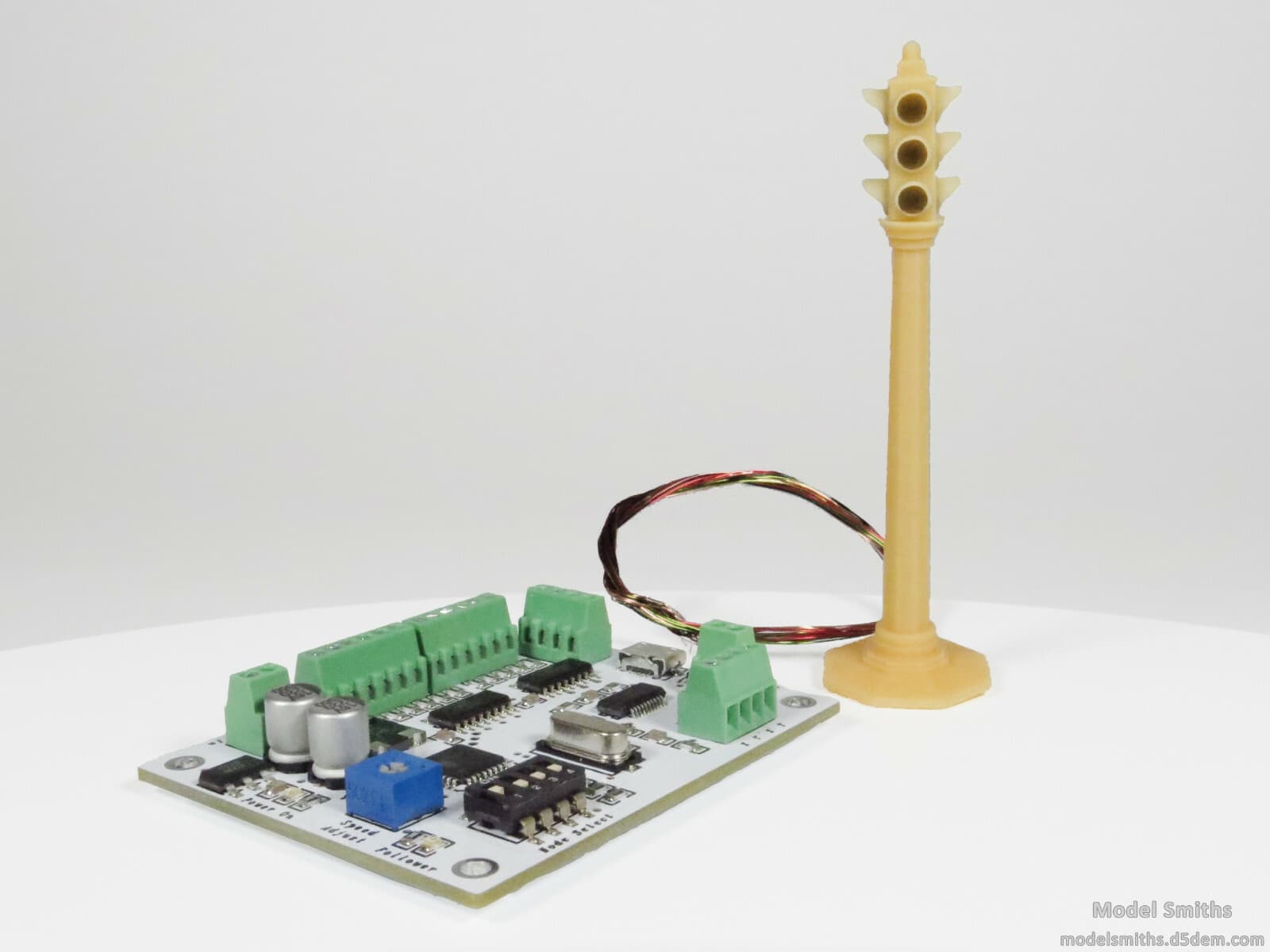 Little Lights Traffic Light / Traffic Signal Controller, LIGHT NOT INCLUDED 3