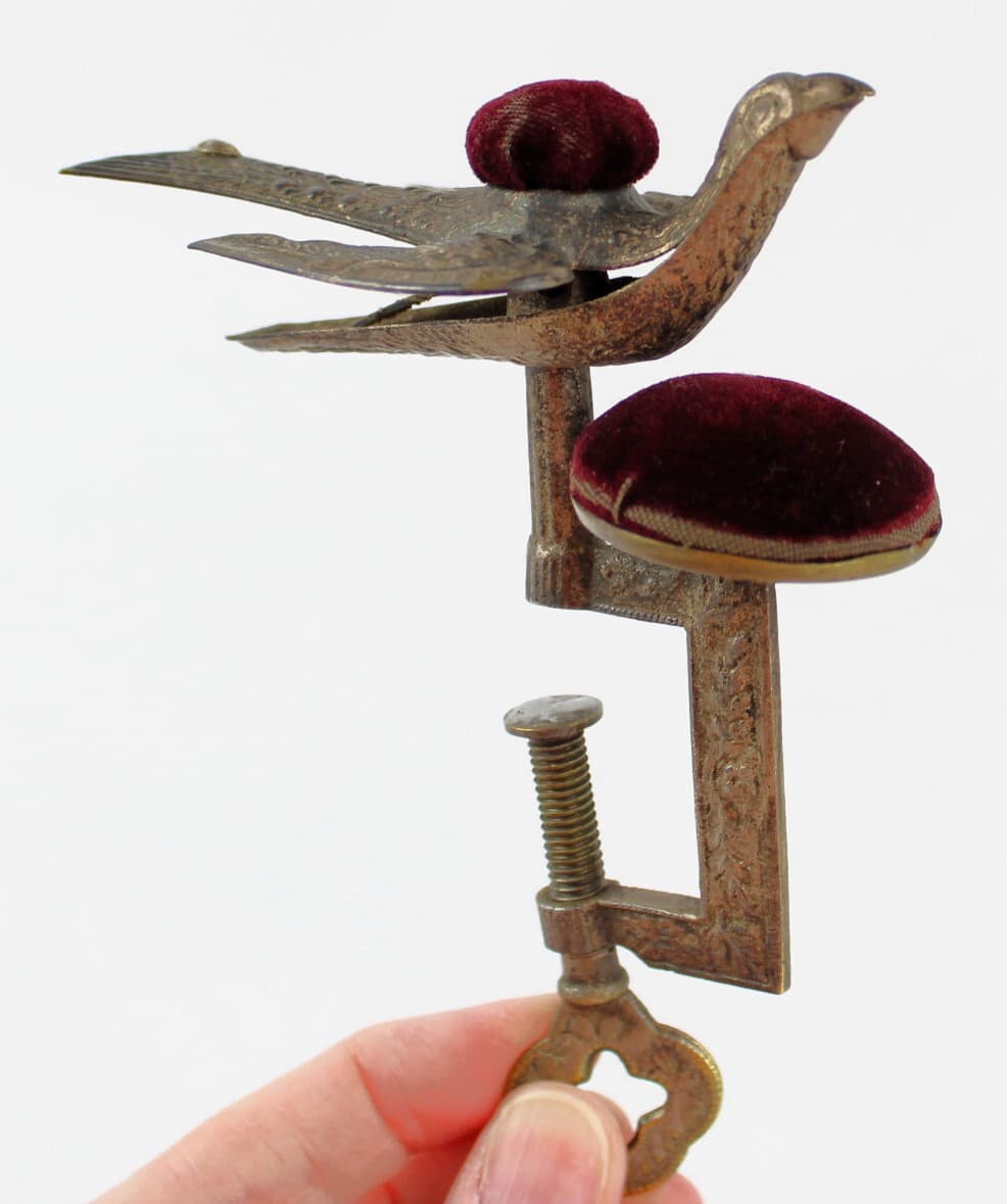 ANTIQUE EMBOSSED VICTORIAN BIRD DOUBLE PIN CUSHION WITH CLAMPS PAT. 1853 SEWING 5