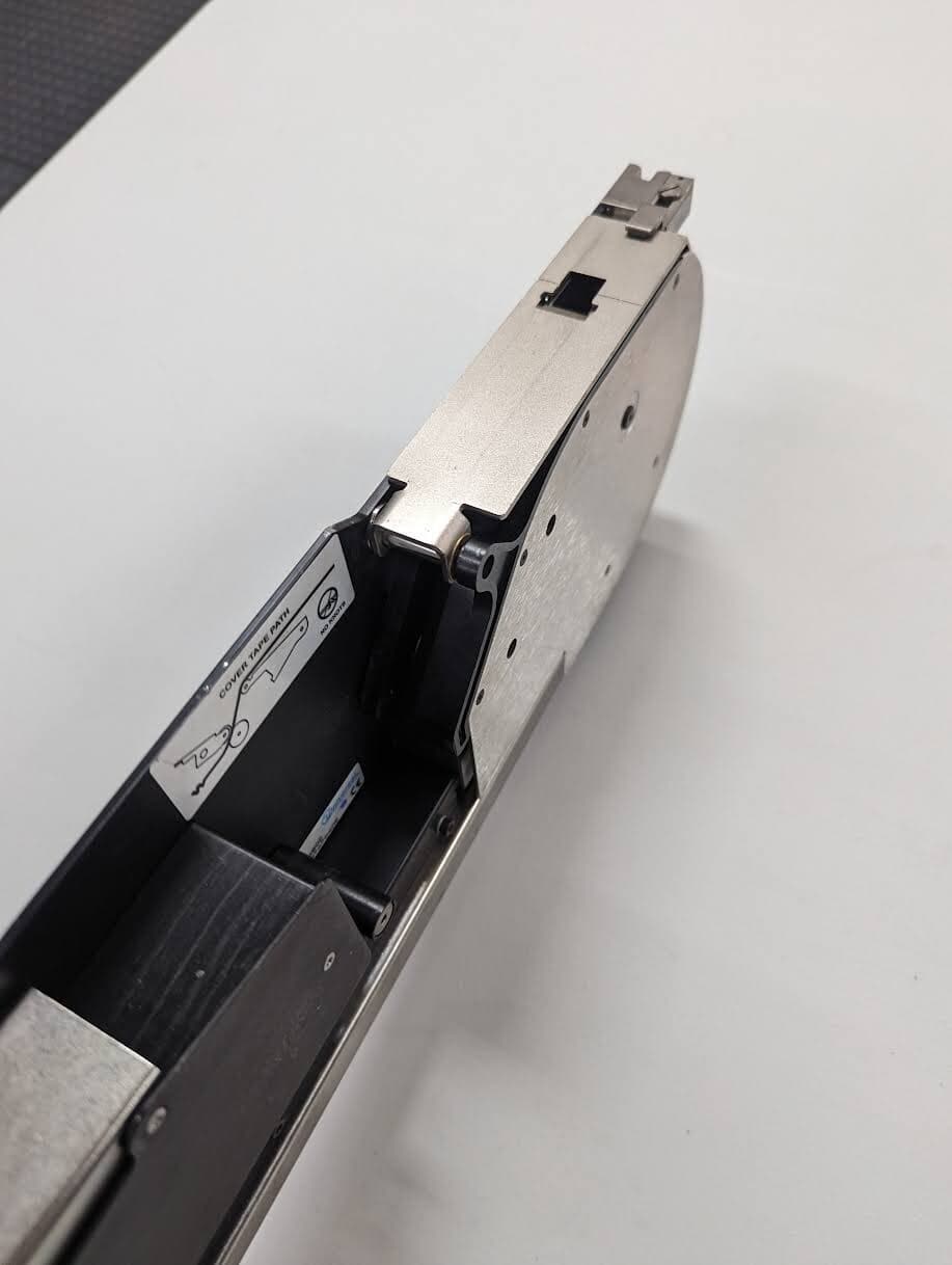 UIC Universal Instruments 16mm Green Continuous Splice Tape Feeder 50934902 5