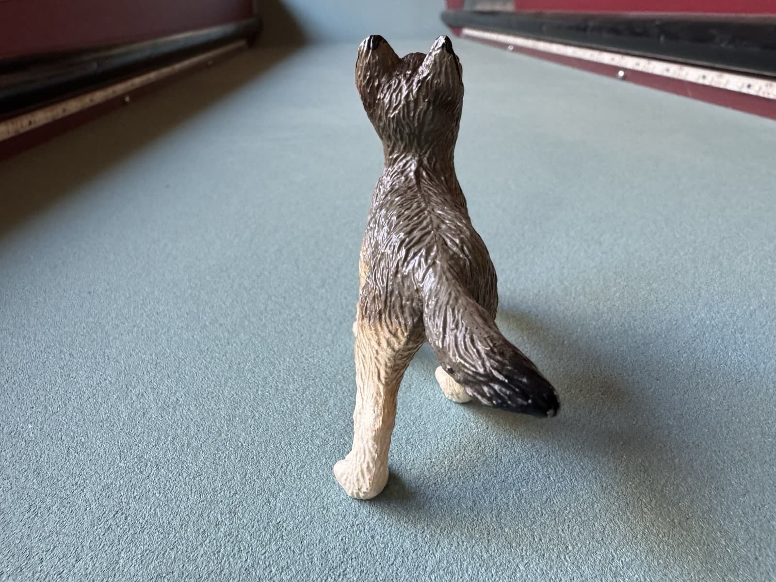 Vintage Safari Ltd Wolf Figure 1990 Retired Toy Wild Dog Wildlife Figurine Puppy 4