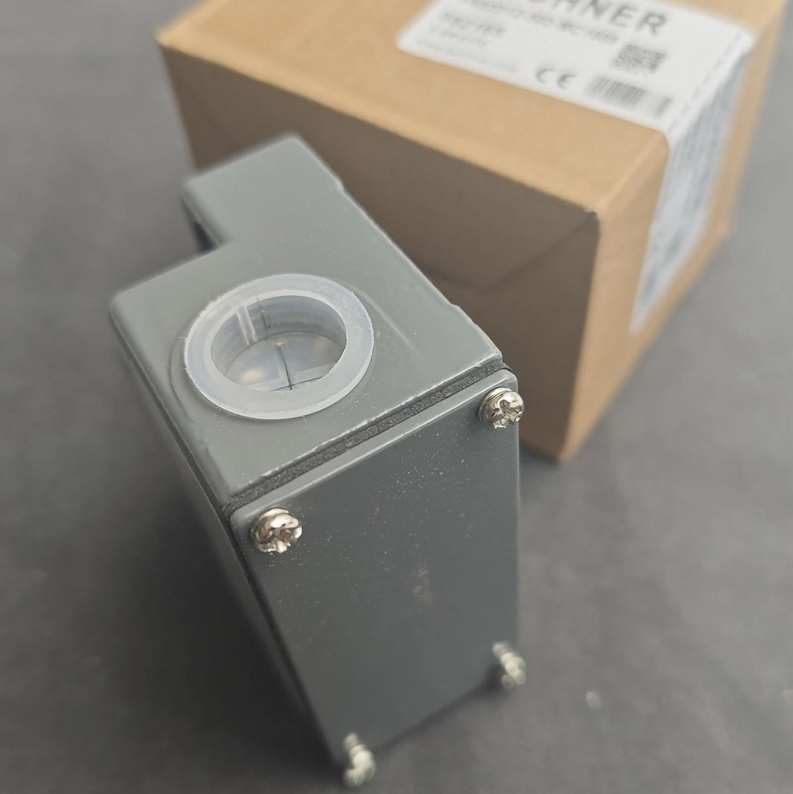 One Brand New EUCHNER SN02D12-502-MC1688 Limit Switch - US Stock 6