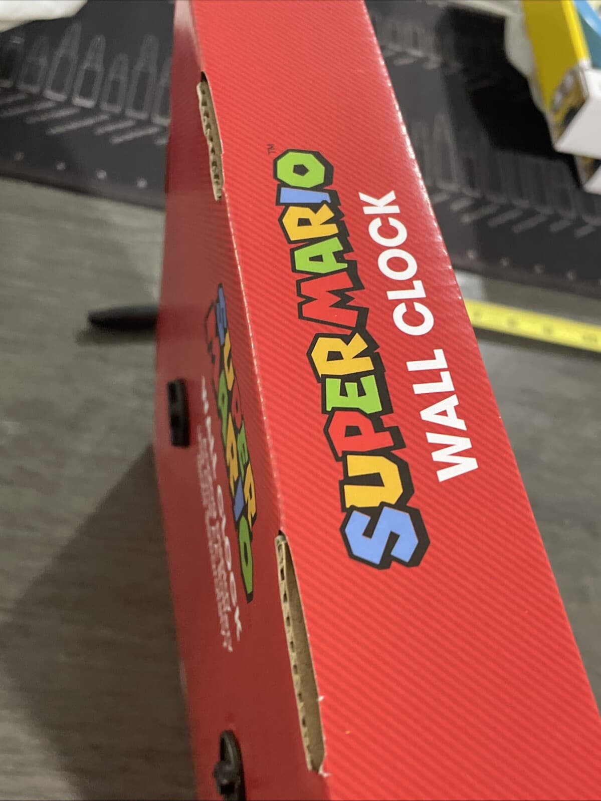 New! Nintendo SUPER MARIO LUIGI Wall Clock Analog Display Game Room Gamer Switch 3