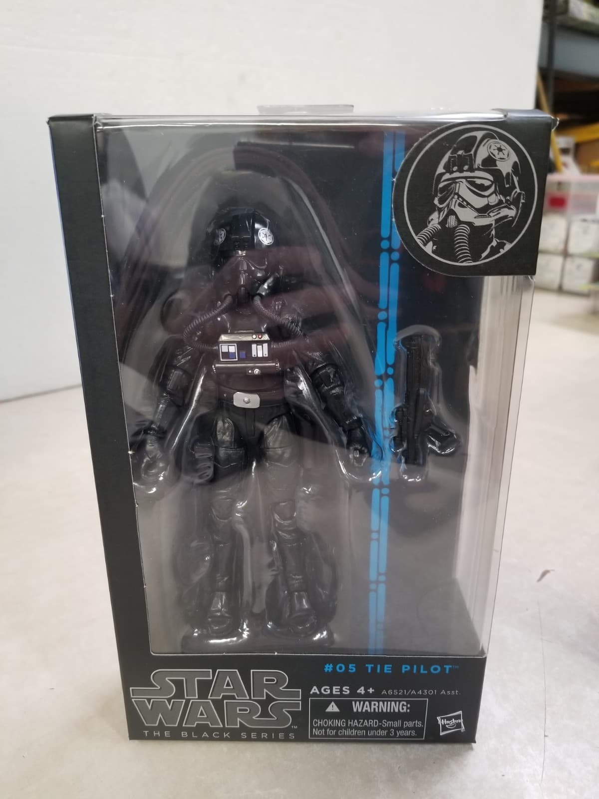 NEW Hasbro Star Wars The Black Series #05 Tie Pilot Blue Line Series 2014 Sealed