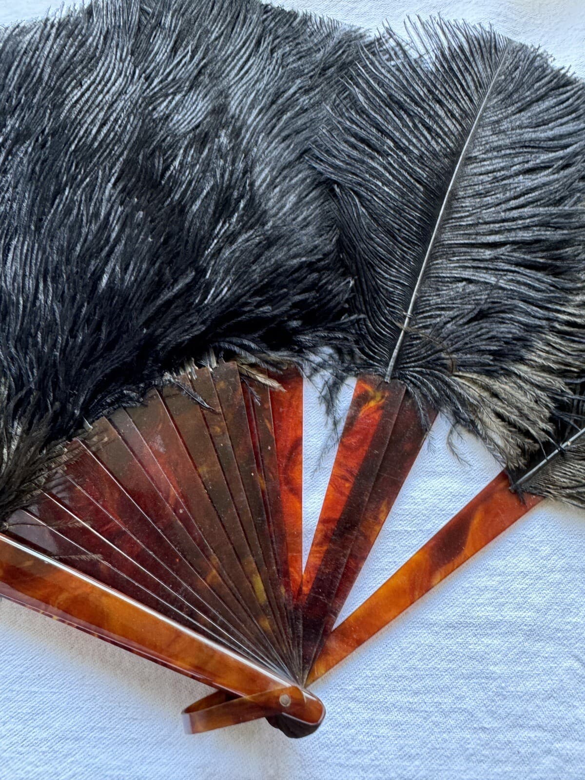 Edwardian Antique Ostrich Feather Mourning Hand Fan with Faux Tortoiseshell 5
