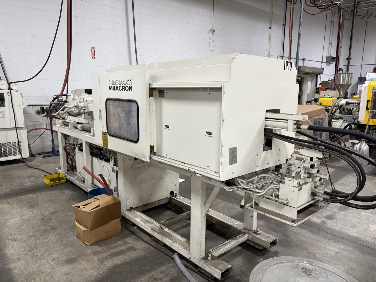 Cincinnati Milacron 110T Injection Molding Machine 2