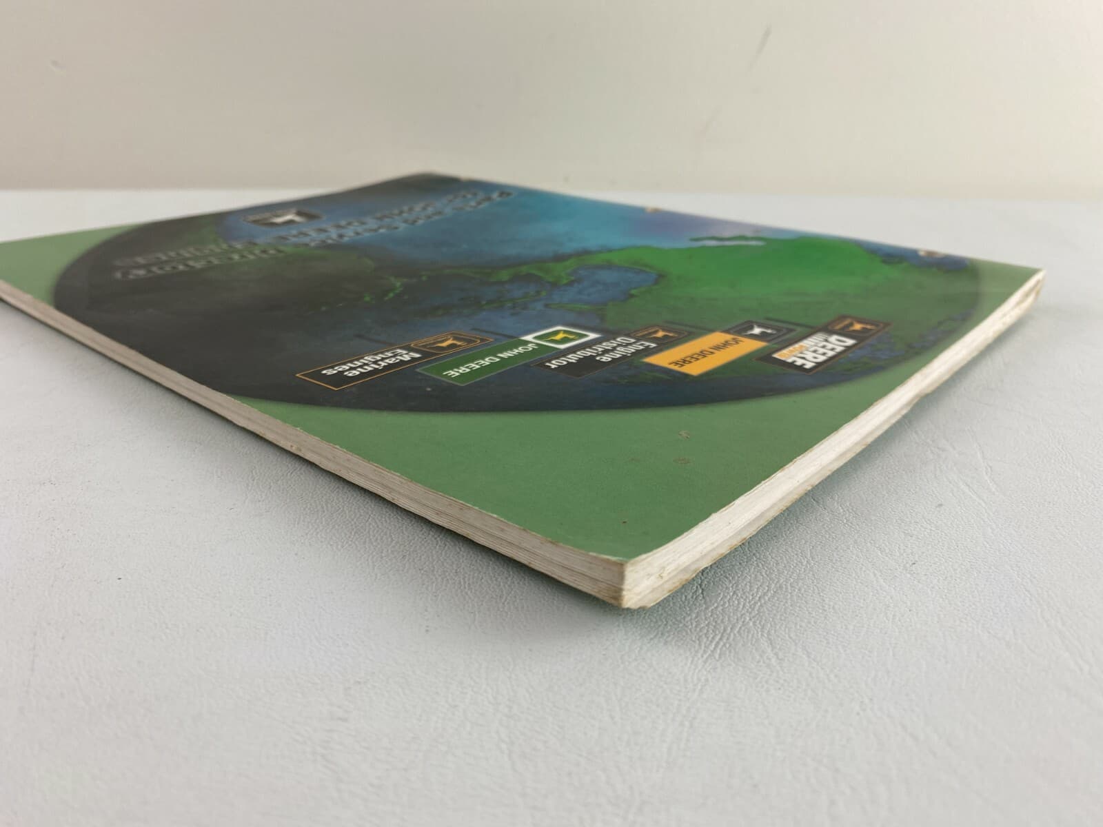 International Parts and Service Directory of John Deere Engines Book 2000  4