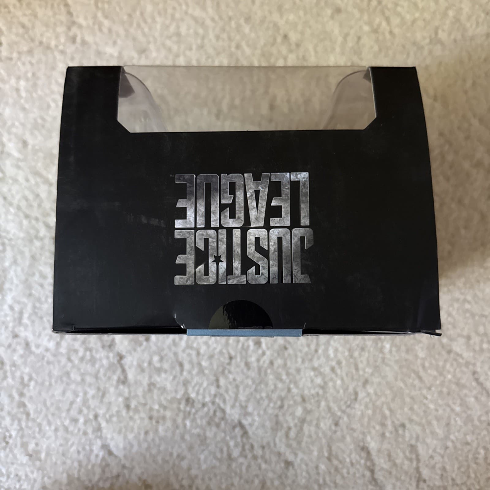 McFarlane DC Direct Prop Batman 1:3 Scale Justice League 2017 Cowl DAMAGED BOX 3